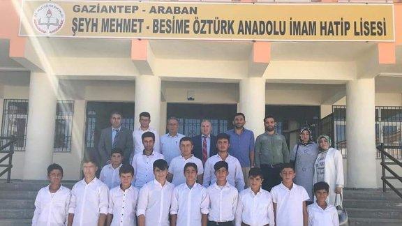 Şeyh Mehmet Besime Öztürk Anadolu İmam Hatip Lisesini Ziyaret
