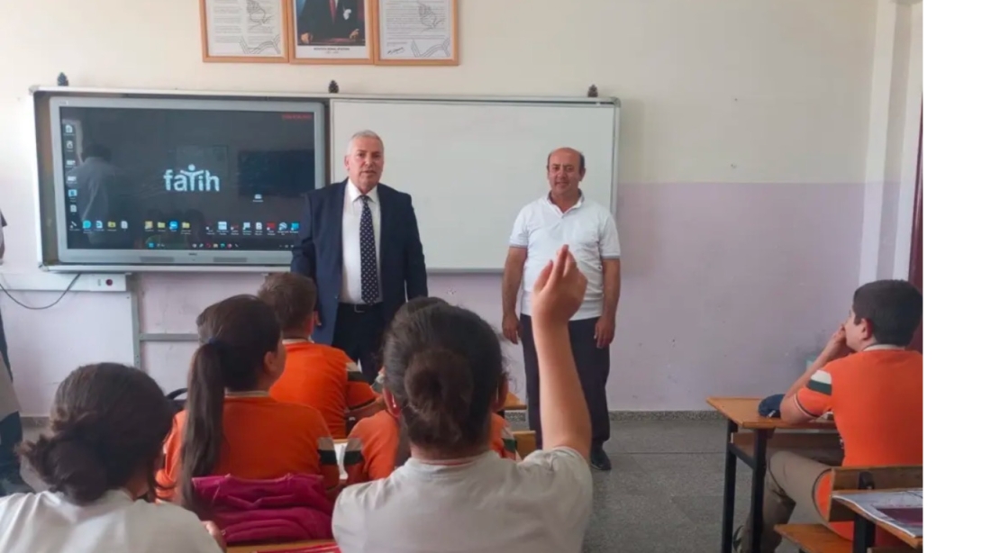 Arabanda Okullar Tatil mi?